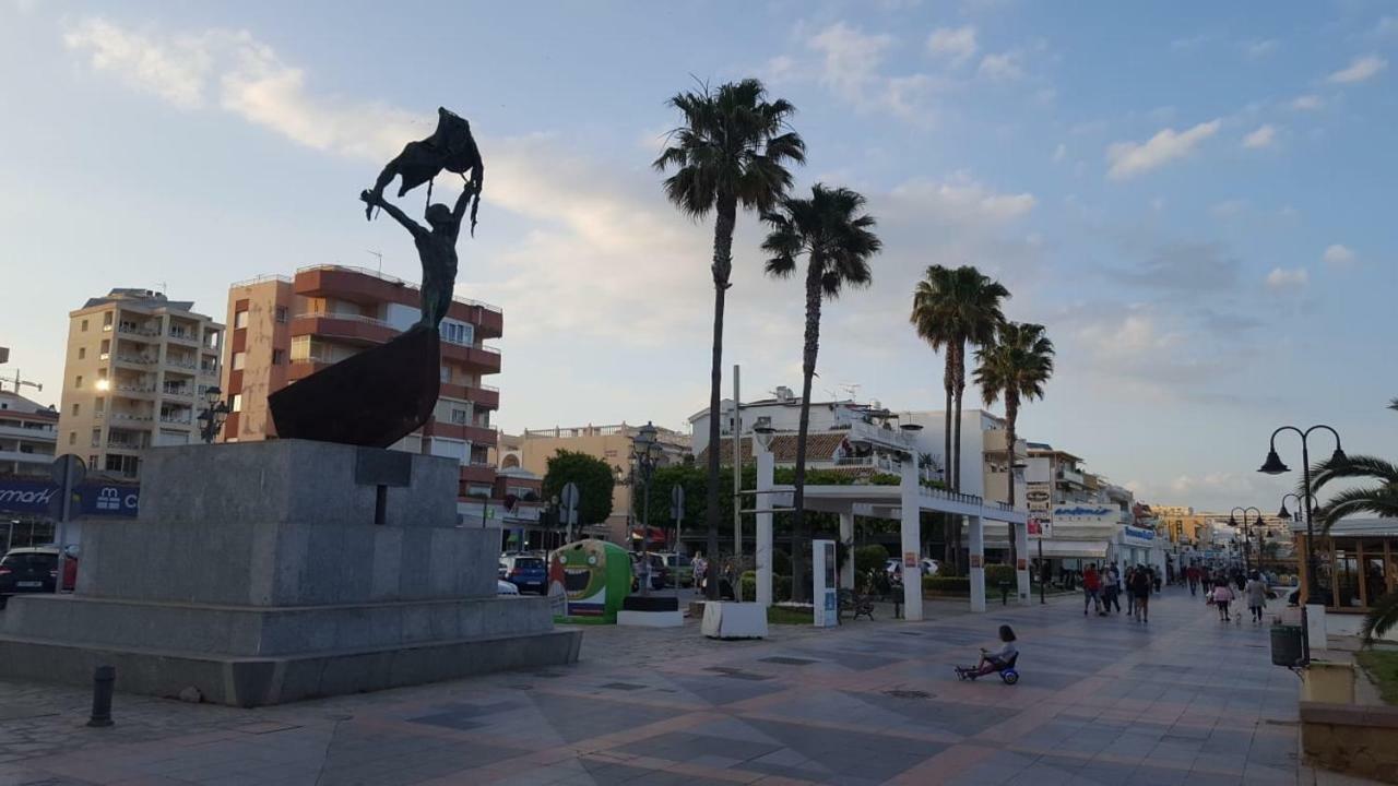 Las Plumas Beach Torremolinos Exterior foto