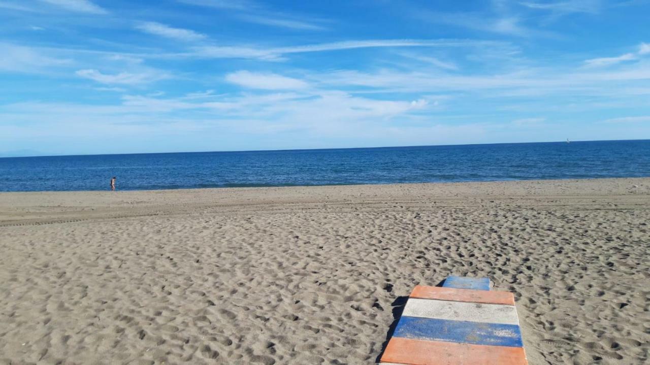 Las Plumas Beach Torremolinos Exterior foto